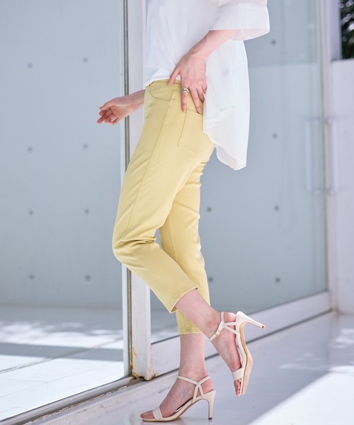 BELLUNA PLUS(ベルーナ)の「美ストレッチアンクル丈レギンスパンツ股下55cm(その他パンツ・レディース・ブラック/インディゴブルー/ケミカルウォッシュ/ライトグリーン系/パープル系/ライトイエロー/オフホワイト/ベージュ系/コーラル/ライトパープル/セージグリーン・X-LARGE/LARGE/MEDIUM/SMALL)」の15枚目の写真