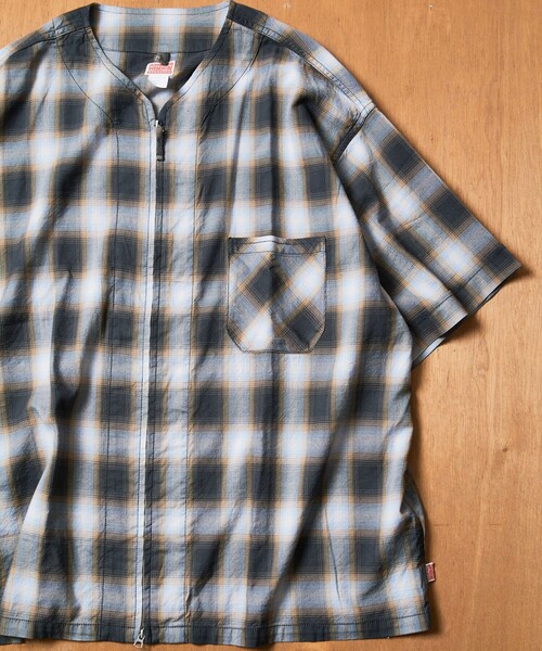 HINSON（ヒンソン）の「HINSON/ヒンソン フルジップカーデ ショートスリーブシャツ/オンブレチェック/半袖（シャツ/ブラウス・メンズ・ブラウン/ホワイト/ブラック・LARGE/MEDIUM）」の16枚目の写真