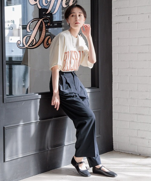 LOWRYS FARM（ローリーズファーム）の「ＢＩＧカレッジロゴ６Ｓ　107458（Tシャツ/カットソー・レディース・アイボリー/グレー/チャコールグレー・FREE）」の15枚目の写真