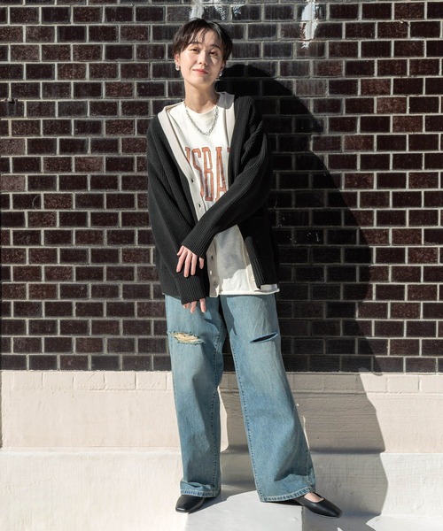 LOWRYS FARM（ローリーズファーム）の「ＢＩＧカレッジロゴ６Ｓ　107458（Tシャツ/カットソー・レディース・アイボリー/グレー/チャコールグレー・FREE）」の21枚目の写真