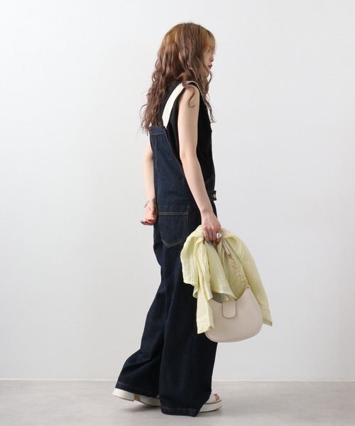 atONE(アットワン)の「atONE 配色ショルダーデニムサロペットパンツ&スカート(サロペット/オーバーオール・レディース・ネイビー/ワンウォッシュ/ネイビー系/ブルー系その他6/ダークインディゴブルー・LL/3L/4L/L/M/MEDIUM/X-LARGE/LARGE/XXX-LARGE/XX-LARGE)」の12枚目の写真
