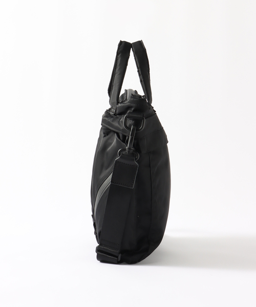 F/CE. (エフシーイー)の「F/CE. / エフシーイー RECYCLE TWILL SMALL HELMET FRT33241B0002(ショルダーバッグ・メンズ・カーキ/ブラック・FREE)」の4枚目の写真