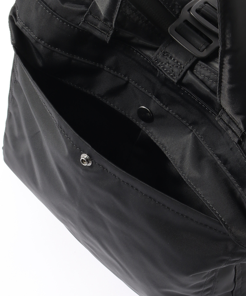 F/CE. (エフシーイー)の「F/CE. / エフシーイー RECYCLE TWILL SMALL HELMET FRT33241B0002(ショルダーバッグ・メンズ・カーキ/ブラック・FREE)」の20枚目の写真