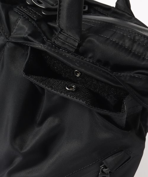 F/CE. (エフシーイー)の「F/CE. / エフシーイー RECYCLE TWILL SMALL HELMET FRT33241B0002(ショルダーバッグ・メンズ・カーキ/ブラック・FREE)」の21枚目の写真