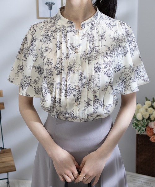 pumpkin port(パンプキンポート)の「パールボタン ピンタック フレア半袖 クロップド ブラウス(シャツ/ブラウス・レディース・グレー/ブラック/ホワイト×ブラック/ホワイト/グリーン/ピンク・M/L/LL)」の9枚目の写真