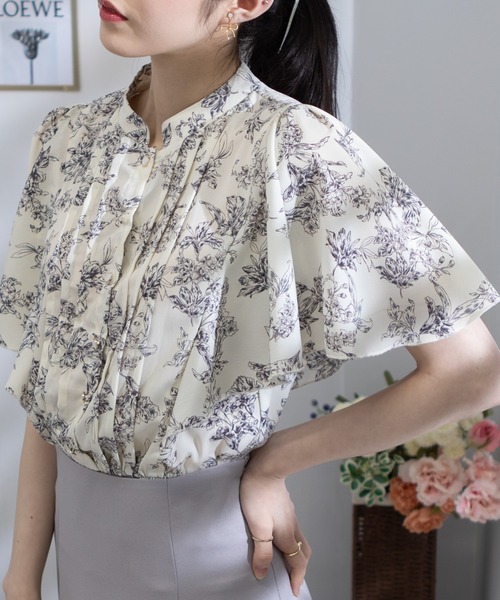 pumpkin port(パンプキンポート)の「パールボタン ピンタック フレア半袖 クロップド ブラウス(シャツ/ブラウス・レディース・グレー/ブラック/ホワイト×ブラック/ホワイト/グリーン/ピンク・M/L/LL)」の10枚目の写真