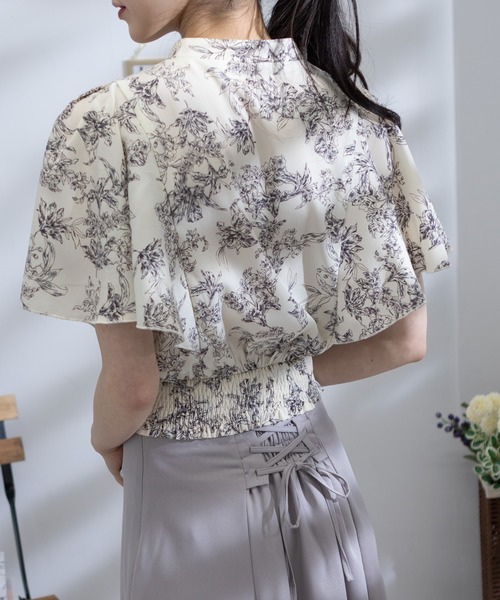 pumpkin port(パンプキンポート)の「パールボタン ピンタック フレア半袖 クロップド ブラウス(シャツ/ブラウス・レディース・グレー/ブラック/ホワイト×ブラック/ホワイト/グリーン/ピンク・M/L/LL)」の13枚目の写真