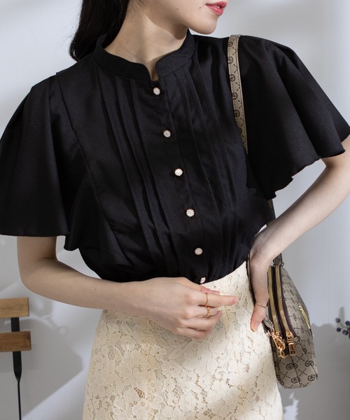 pumpkin port(パンプキンポート)の「パールボタン ピンタック フレア半袖 クロップド ブラウス(シャツ/ブラウス・レディース・グレー/ブラック/ホワイト×ブラック/ホワイト/グリーン/ピンク・M/L/LL)」の15枚目の写真