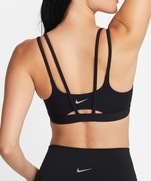 NIKE(ナイキ)の「NIKE WMNS DF ALATE LXE STRAPPY BRA DO6609-010(ブラジャー・レディース・ブラック・MEDIUM/LARGE/SMALL)」の3枚目の写真