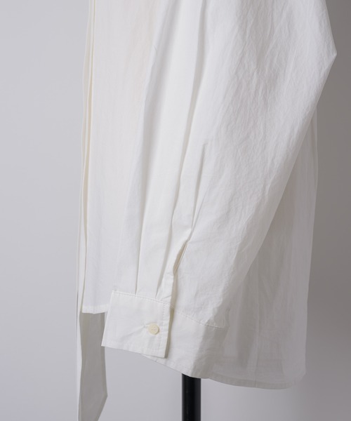 GIUNON（ジウノン）の「collarless tie neck shirt / カラーレスタイネックシャツ（シャツ/ブラウス・レディース・ブルー/ホワイト・FREE）」の16枚目の写真