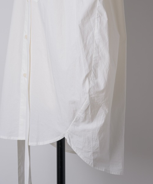 GIUNON（ジウノン）の「collarless tie neck shirt / カラーレスタイネックシャツ（シャツ/ブラウス・レディース・ブルー/ホワイト・FREE）」の17枚目の写真