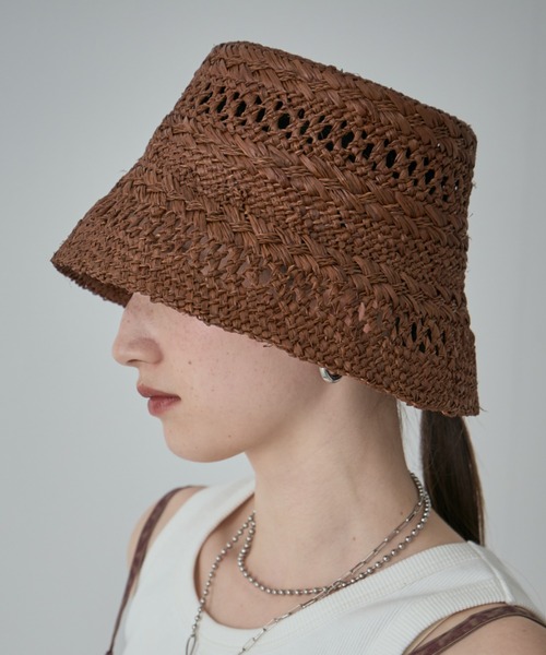 Vincent Pradier（ヴァンサンプラディエ）の「(VINCENT PRADIER)ラフィアバケットハット（ハット・レディース・ブラック/ブラウン・FREE）」の2枚目の写真