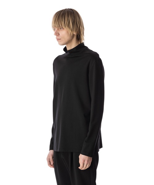 ATTACHMENT（アタッチメント）の「コットンダブルフェイス スリムフィット ハイネックL/S TEE / COTTON DOUBLE FACE SLIM FIT HIGHNECK L/S TEE（Tシャツ/カットソー・メンズ・ダークグレー/ボルドー/ホワイト/オフホワイト/ブラック・3/2/1）」の8枚目の写真