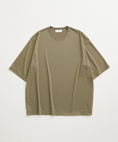 ADAM ET ROPE'(アダムエロペ)の「【REPREVE(R)/リプリーブ】ミニマル ネック スタンダード Tシャツ / 吸水速乾(Tシャツ/カットソー・メンズ・チャコールグレー/ブラック/ホワイト/グリーン系その他2・L/M)」の1枚目の写真