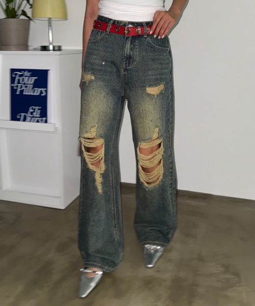 SHAGGIE(シャギー)の「ハートスタッズベルト(ベルト・レディース・ブラック/ホワイト/レッド・FREE)」の6枚目の写真