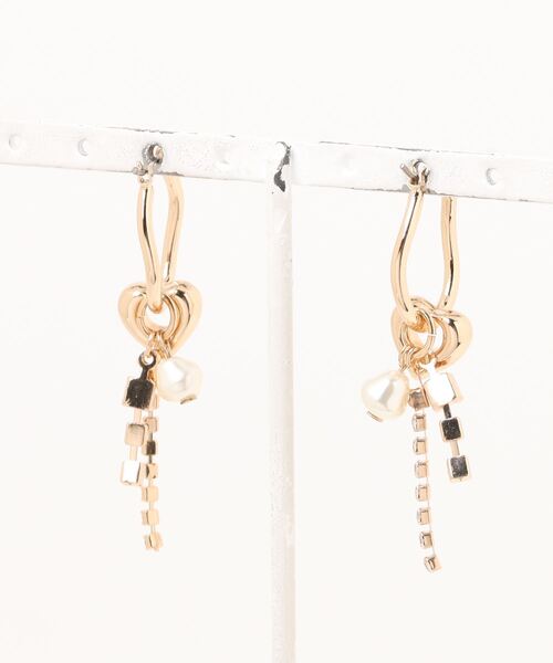 GOLDY(ゴールディ)の「【GOLDY】2WAY ハートキーチャーム ピアス / 1240403(ピアス(両耳用)・レディース・ブラック/シルバー/ゴールド・FREE)」の13枚目の写真