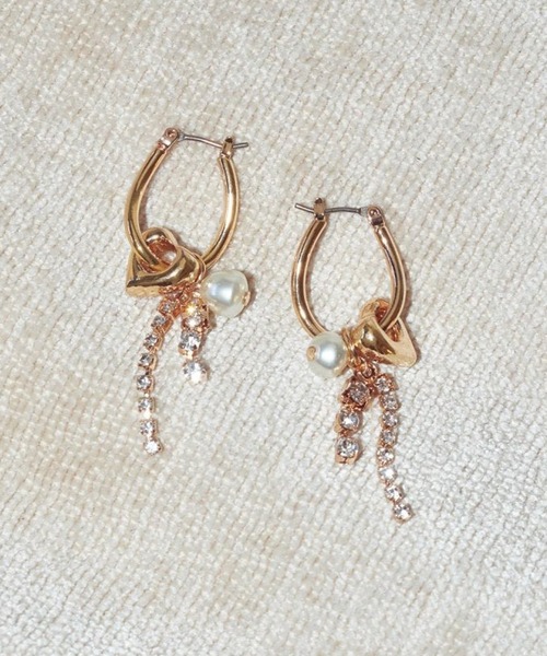 GOLDY(ゴールディ)の「【GOLDY】2WAY ハートキーチャーム ピアス / 1240403(ピアス(両耳用)・レディース・ブラック/シルバー/ゴールド・FREE)」の12枚目の写真