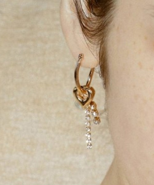 GOLDY(ゴールディ)の「【GOLDY】2WAY ハートキーチャーム ピアス / 1240403(ピアス(両耳用)・レディース・ブラック/シルバー/ゴールド・FREE)」の16枚目の写真