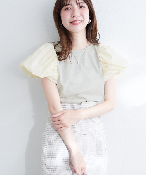 natural couture(ナチュラルクチュール)の「シアーラメテレコボリューム袖TOPS(Tシャツ/カットソー・レディース・ライトグレー/ブラック/ミント/アイボリー・FREE)」の5枚目の写真
