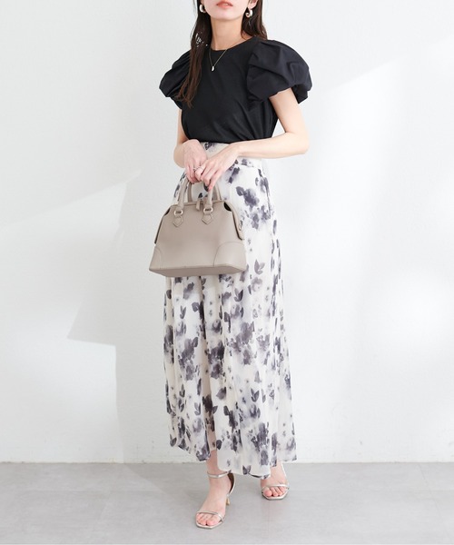 natural couture(ナチュラルクチュール)の「シアーラメテレコボリューム袖TOPS(Tシャツ/カットソー・レディース・ライトグレー/ブラック/ミント/アイボリー・FREE)」の13枚目の写真