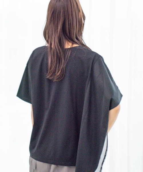 Jayro（ジャイロ）の「DRY COTTON  箔ラインロゴTシャツ（Tシャツ/カットソー・レディース・ブラック/グレー系その他/ホワイト系その他・FREE）」の8枚目の写真