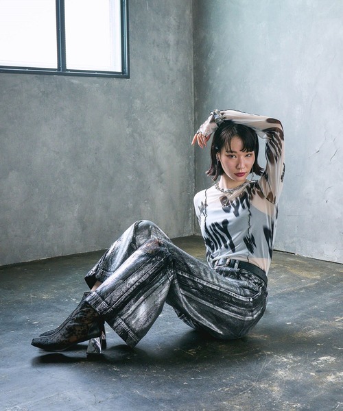 HARE（ハレ）の「【EDGY MODE】2WAYシアーガラタイトT（Tシャツ/カットソー・レディース・ブラック/ホワイト・FREE）」の6枚目の写真