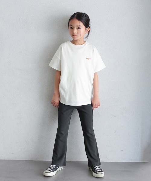 ooju（オージュ）の「【ooju】グラフィックバックプリントTシャツ（Tシャツ/カットソー・キッズ・チャコールグレー/アイボリー/グリーン・1/2/3/4）」の17枚目の写真