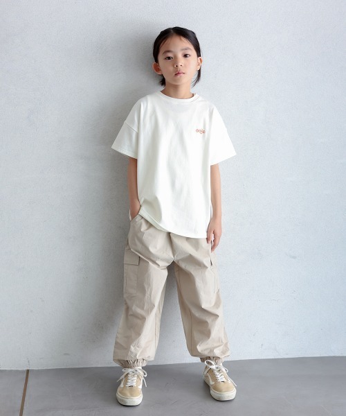 ooju（オージュ）の「【ooju】グラフィックバックプリントTシャツ（Tシャツ/カットソー・キッズ・チャコールグレー/アイボリー/グリーン・1/2/3/4）」の19枚目の写真