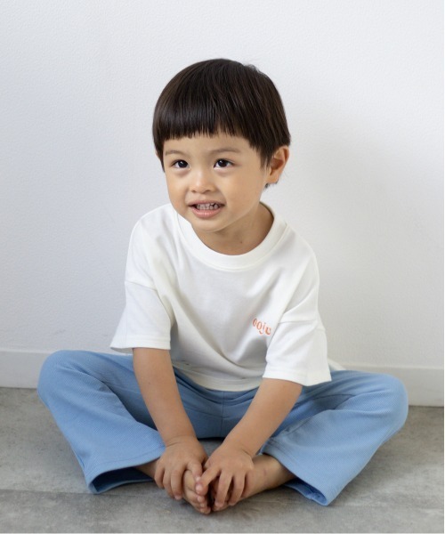 ooju（オージュ）の「【ooju】グラフィックバックプリントTシャツ（Tシャツ/カットソー・キッズ・チャコールグレー/アイボリー/グリーン・1/2/3/4）」の10枚目の写真