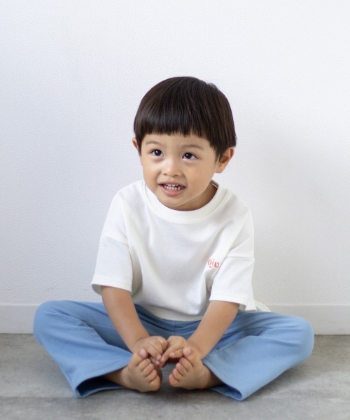 ooju（オージュ）の「【ooju】グラフィックバックプリントTシャツ（Tシャツ/カットソー・キッズ・チャコールグレー/アイボリー/グリーン・1/2/3/4）」の11枚目の写真