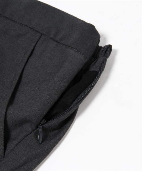 PUNYUS(プニュズ)の「ワイドパンツ(その他パンツ・レディース・ブラック/グレー・1/3/2/4)」の6枚目の写真