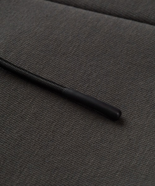 NO ID.（ノーアイディ）の「【NO ID.】Volume Neck Half Zip Parka / ボリューム ネック ハーフ ジップ パーカ（パーカー・メンズ・その他23/グレー/ブラック・ONE SIZE）」の17枚目の写真