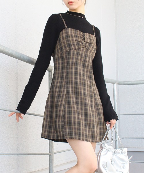 SpRay（スプレイ）の「チェックミニキャミワンピース（ワンピース・レディース・ダークブラウン/ネイビー/ダークグリーン/ブラウン・FREE）」の4枚目の写真