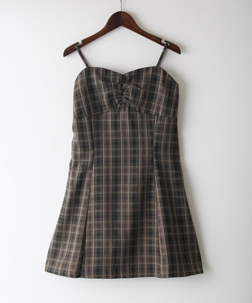 SpRay（スプレイ）の「チェックミニキャミワンピース（ワンピース・レディース・ダークブラウン/ネイビー/ダークグリーン/ブラウン・FREE）」の19枚目の写真