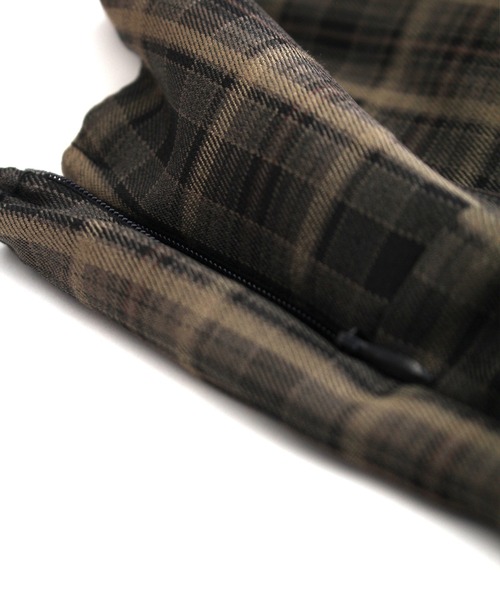 SpRay（スプレイ）の「チェックミニキャミワンピース（ワンピース・レディース・ダークブラウン/ネイビー/ダークグリーン/ブラウン・FREE）」の22枚目の写真