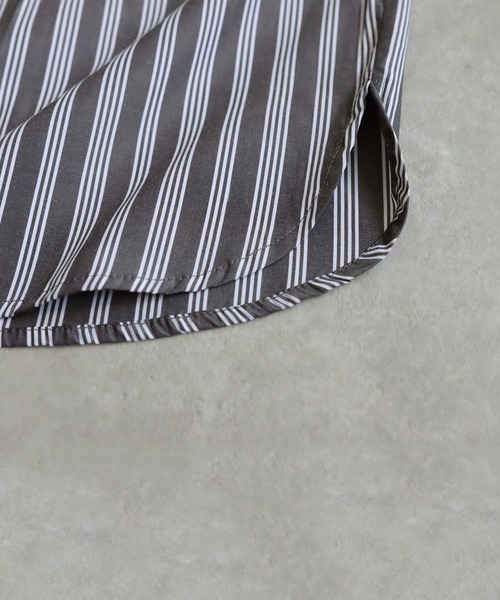 antiqua(アンティカ)の「アシメストライプシャツ(シャツ/ブラウス・レディース・ブラック・ONESIZE)」の16枚目の写真