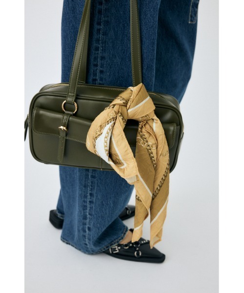 MOUSSY（マウジー）の「CLASSIC CHAIN スカーフ（バンダナ/スカーフ・レディース・ブルー/ベージュ・FREE）」の3枚目の写真