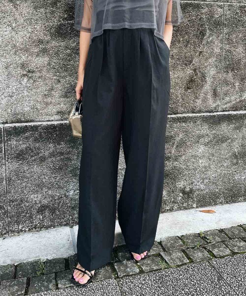 esutoreja(エストレジャ)の「ハイウエストタックワイドパンツ(その他パンツ・レディース・ベージュ/ブラック/ブラウン・FREE)」の2枚目の写真