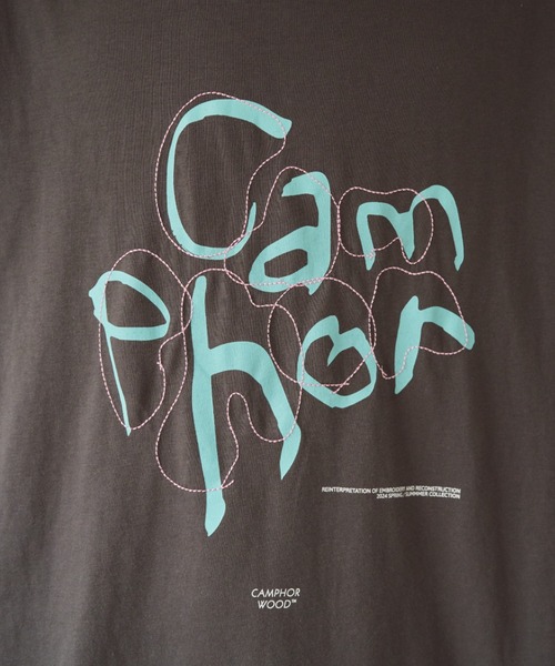 Camphor wood(カンファーウッド)の「camphor scrawl embroidery tee / 手書きチェーン刺繍ロゴグラフィックTシャツ(Tシャツ/カットソー・メンズ・レッド/スミクロ・LARGE/MEDIUM/SMALL)」の18枚目の写真