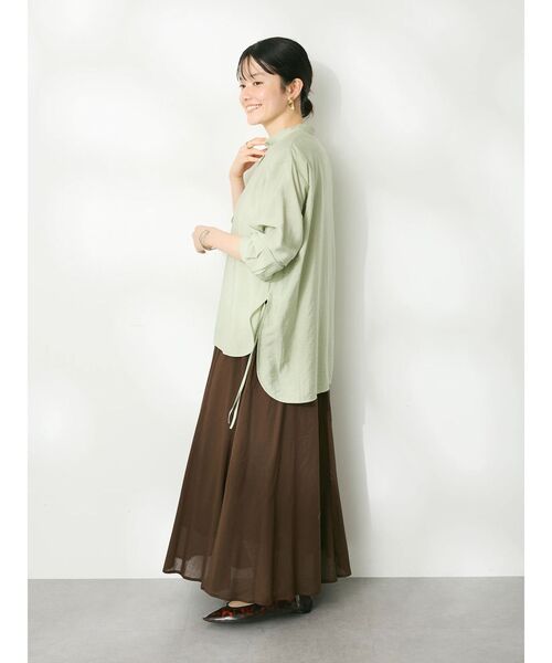 CRAFT STANDARD BOUTIQUE（クラフトスタンダードブティック）の「レーヨントロミサイドリボンチュニック（シャツ/ブラウス・レディース・ライトグリーン/アイボリー/ブラウン/ネイビー・FREE）」の14枚目の写真