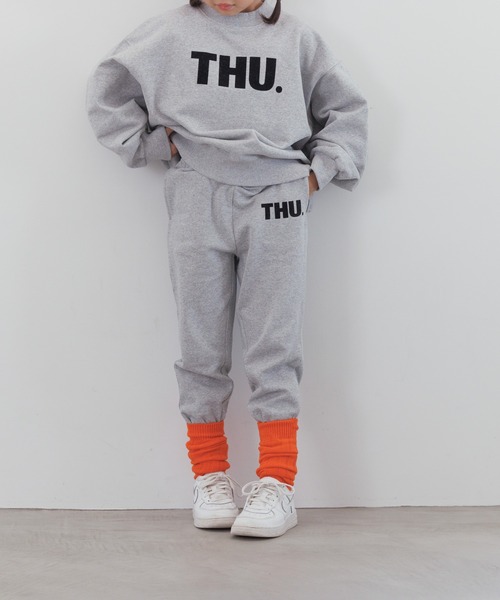 LOWRYS FARM(ローリーズファーム)の「ウラケジョグパンツ 134392(スウェットパンツ・キッズ・グレー/オレンジ/ブラック/ライトグレー/ブラウン/ネイビー・120cm/110cm/150cm/140cm/130cm)」の3枚目の写真