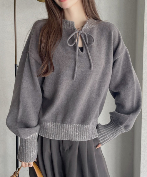 Ada.(エイダ)の「前後2WAY着用♪ バックリボンデザイン 配色ニット(ニット/セーター・レディース・アイボリー/チャコール/モカ・FREE)」の3枚目の写真