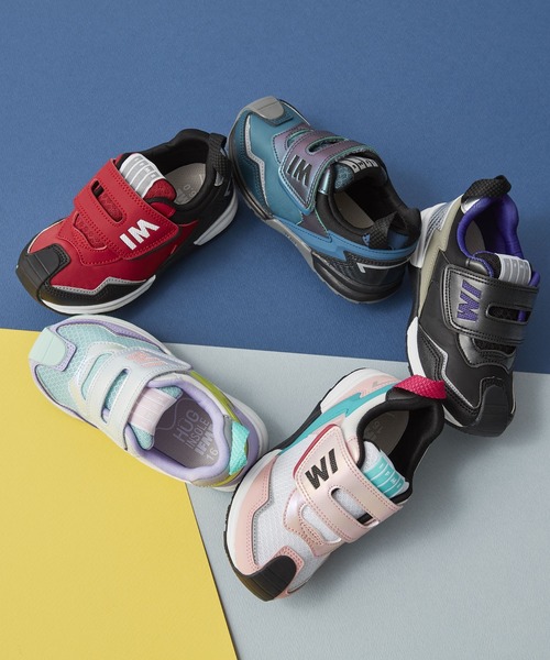 IFME（イフミー）の「KIDS｜IFME joob super 太ベルトスニーカー B（スニーカー・キッズ・ブルー/ホワイト・16.5cm/17.5cm/18.5cm/15.5cm/19.0cm/20.0cm/21.0cm/20.5cm/19.5cm/15.0cm/16.0cm/17.0cm/18.0cm）」の19枚目の写真