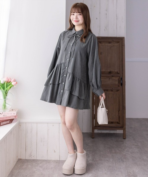 clear（クリア）の「【低身長用サイズ有】ピーチ起毛リボン付きアシメフリルシャツワンピース[着回し力抜群 ガーリー]≪再入荷≫（ワンピース・レディース・サックスブルー/グリーン/サンドベージュ/モカ・F/XS）」の8枚目の写真