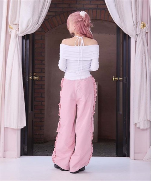 FickleBebe（フィクルベベ）の「フリルナイロンカーゴパンツ（カーゴ