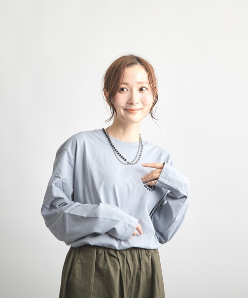 B'day(ビーデイ)の「ヘヴィウェイト天竺 刺繍 長袖 クルーネック(Tシャツ/カットソー・レディース・サックスブルー/ブラック/ホワイト・LARGE/MEDIUM)」の13枚目の写真