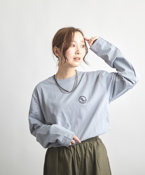 B'day(ビーデイ)の「ヘヴィウェイト天竺 刺繍 長袖 クルーネック(Tシャツ/カットソー・レディース・サックスブルー/ブラック/ホワイト・LARGE/MEDIUM)」の14枚目の写真