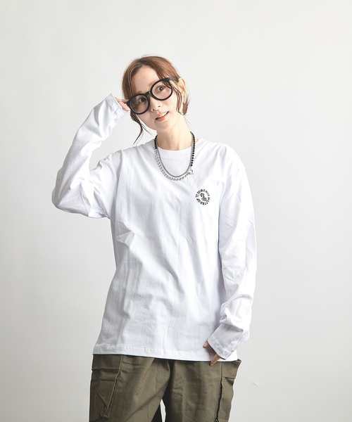 B'day(ビーデイ)の「ヘヴィウェイト天竺 刺繍 長袖 クルーネック(Tシャツ/カットソー・レディース・サックスブルー/ブラック/ホワイト・LARGE/MEDIUM)」の5枚目の写真