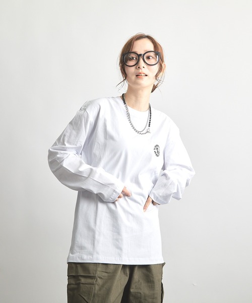 B'day(ビーデイ)の「ヘヴィウェイト天竺 刺繍 長袖 クルーネック(Tシャツ/カットソー・レディース・サックスブルー/ブラック/ホワイト・LARGE/MEDIUM)」の8枚目の写真