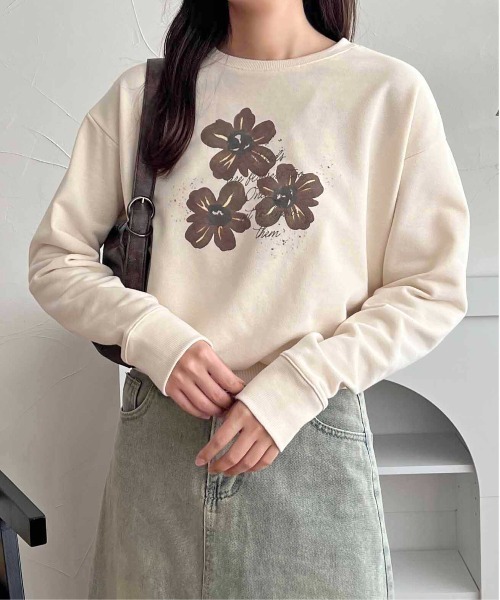 apres jour clair（アプレジュールクレア）の「【apres jour clair】フラワープリントスウェット【ZOZOTOWN限定アイテム】（スウェット・レディース・アイボリー/グレー・フリー/X-LARGE）」の9枚目の写真